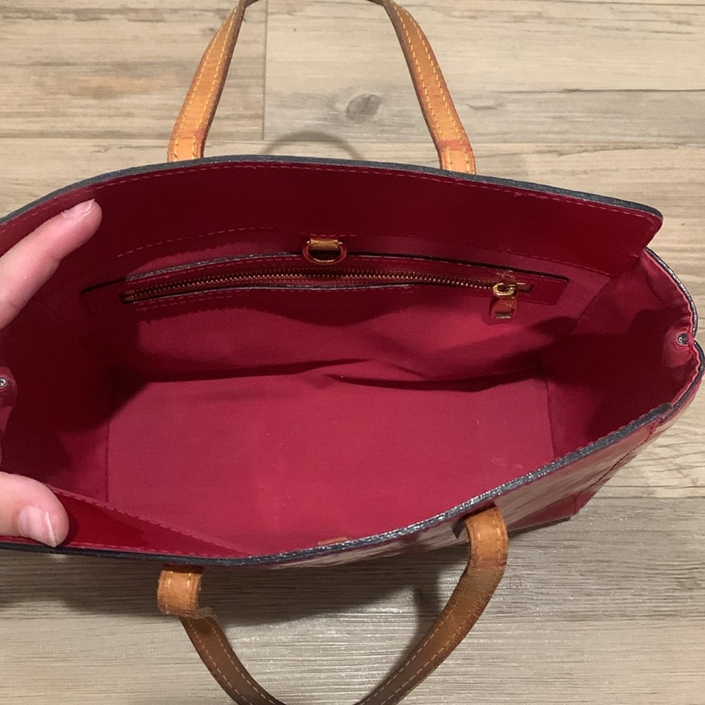 Louis Vuitton red Vernis MM mini Houston date code SN1123 - Picture 6 of 12